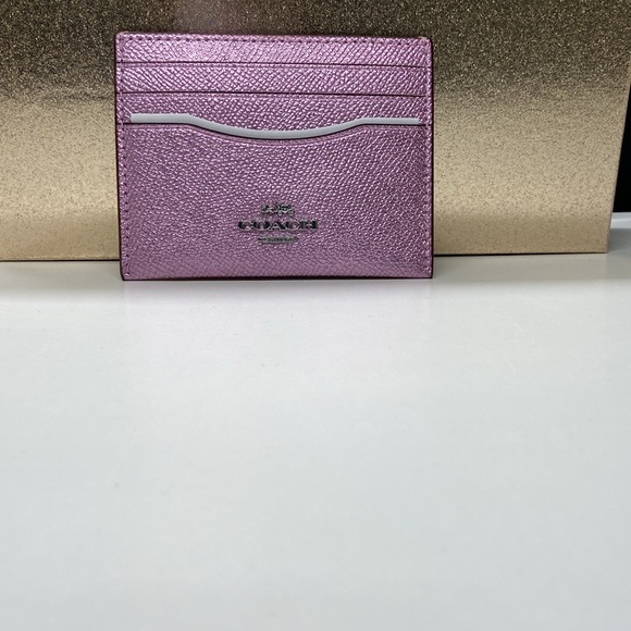 Coach pink metallic card case - Picture 5 of 8